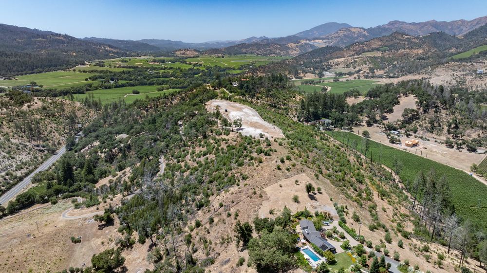 The graded plateau at 3560 Silverado Trail North